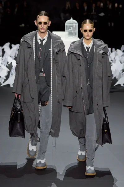 Look 64